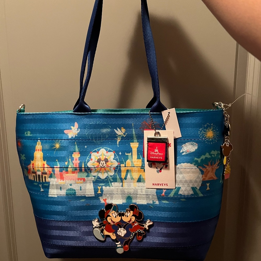 BNWT Harvey’s LE Disney Tote